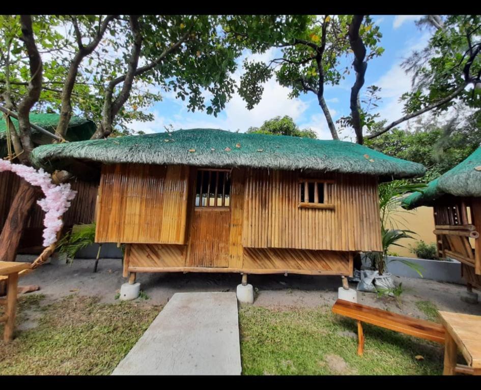 Youhan Beach Resort Сан-Антонио Экстерьер фото