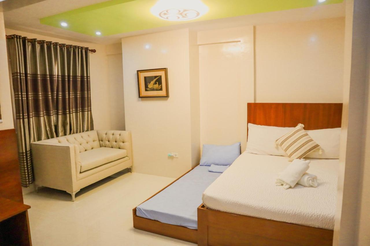 Youhan Beach Resort Сан-Антонио Экстерьер фото